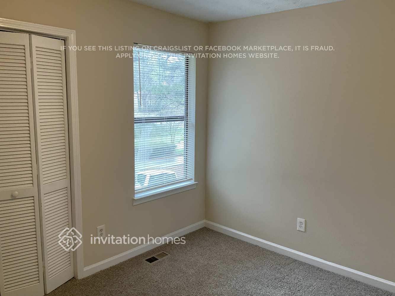 Building Photo - 1888 Cedar Chase Dr