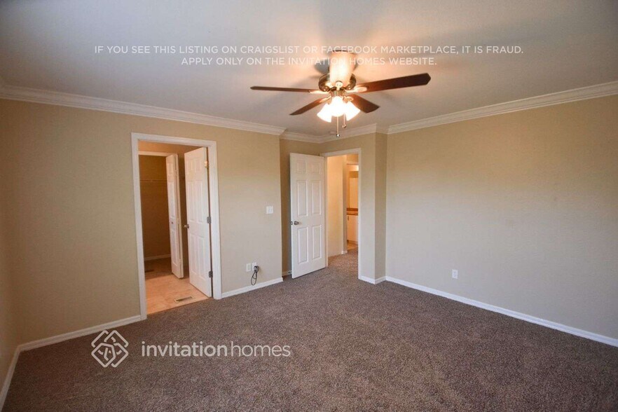 Building Photo - 26880 Silverado E Dr