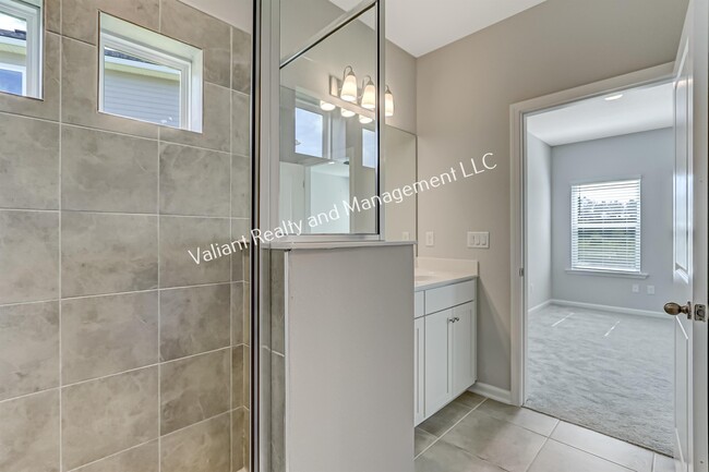 Building Photo - 278 Holly Forest Dr