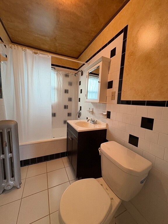 Building Photo - 157 Hillside St