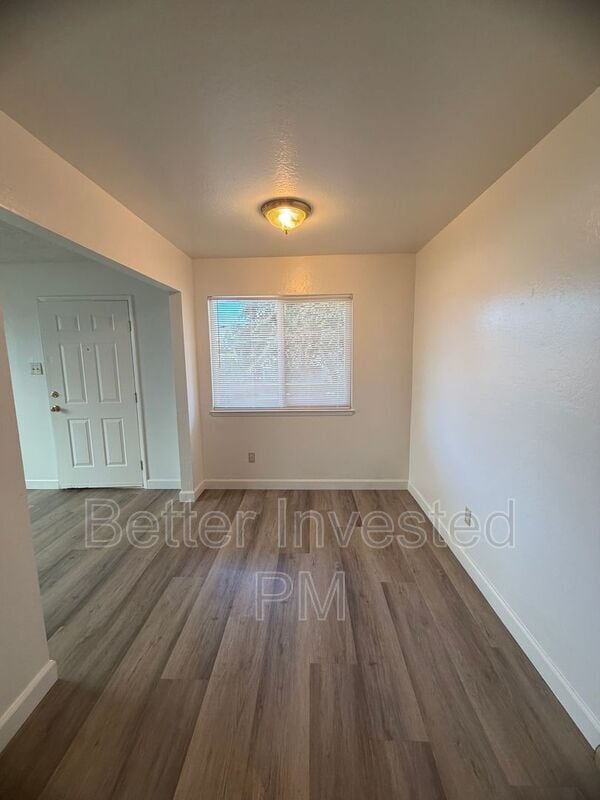 Building Photo - 304 Cooper Ln