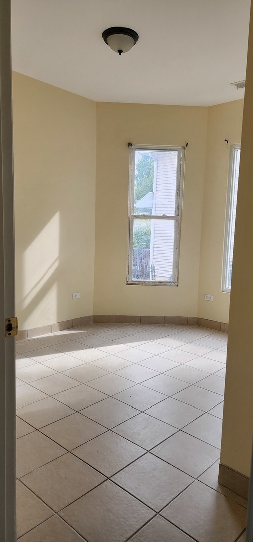 Building Photo - 1 S Cagwin Ave