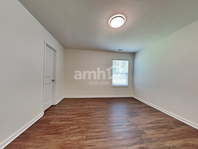 Building Photo - 4853 Billingsgate Ln