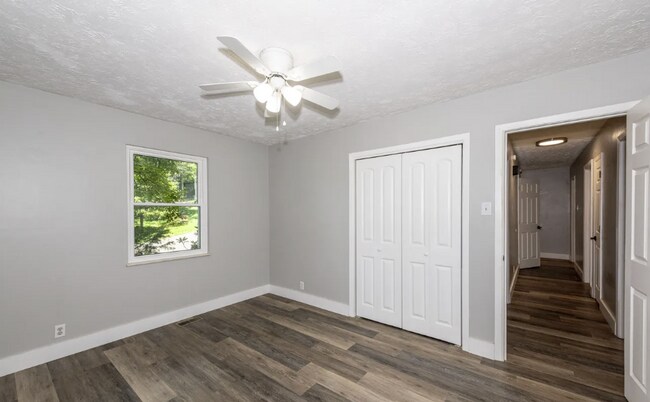 Building Photo - 1412 Marconi Dr