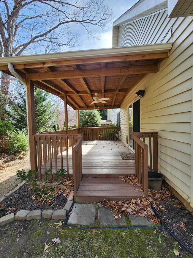 Building Photo - 45 Viera Dr