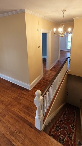 Apartment Entry - 114 Elm St
