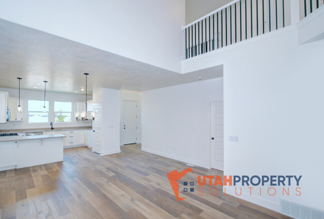 Building Photo - 4589 W Monument Peak Dr