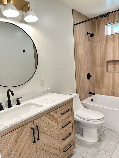 Building Photo - 6515 Front St