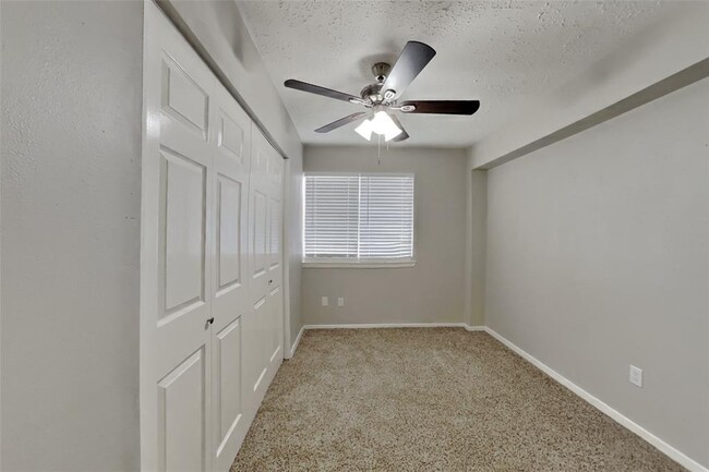 Building Photo - 7426 Boysenberry Ln