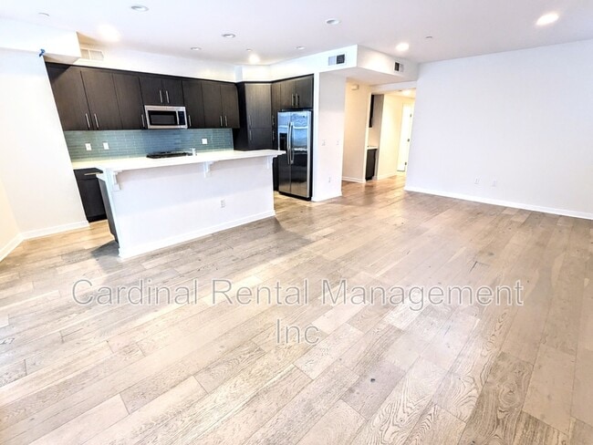 Building Photo - 11912 Laurelwood Dr