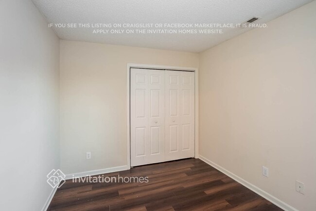 Building Photo - 5743 Heron Point Pl SW