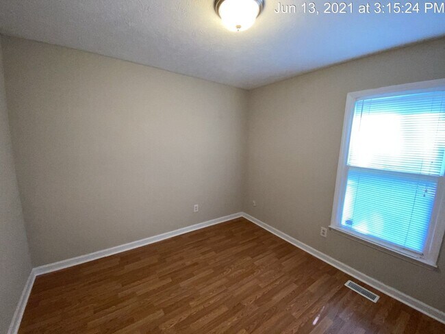 Building Photo - 5061 Linton Hall Rd