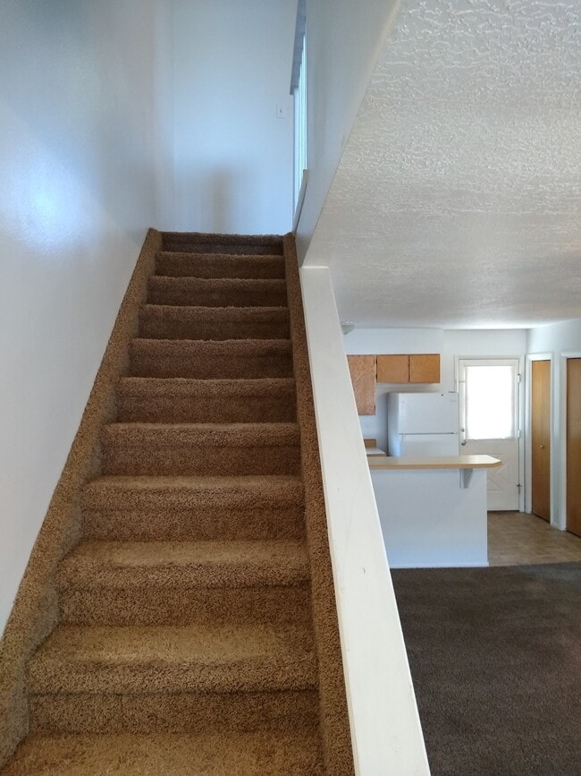 Building Photo - 101 N 1850 W