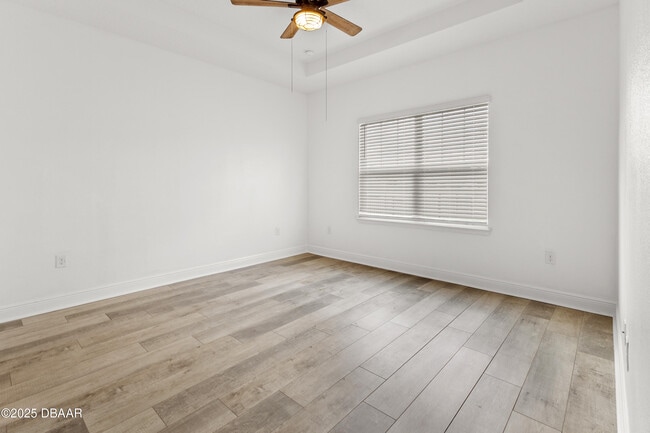 Building Photo - 5640 Estero Loop