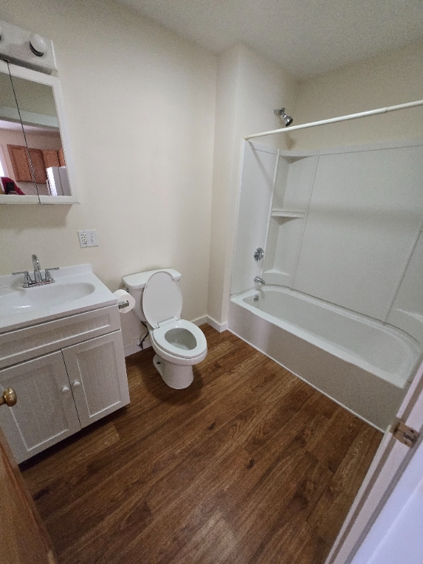 Building Photo - 15 Jackson St