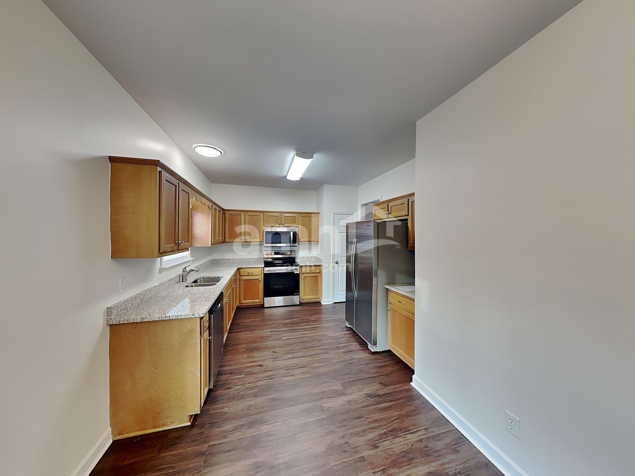 Building Photo - 3058 Romain Trail