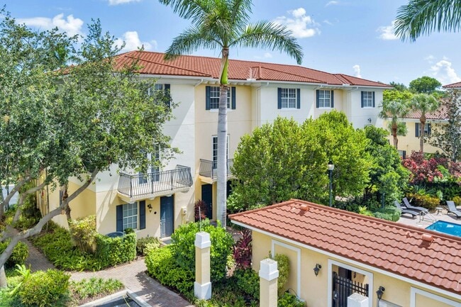 Building Photo - 2502 N Dixie Hwy