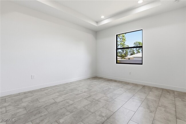 Building Photo - 1087 Rugby Cir