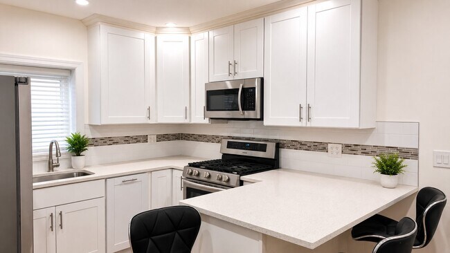 Building Photo - 28 Linden Ave