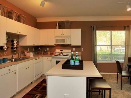 Building Photo - 2601 Scofield Ridge Pkwy