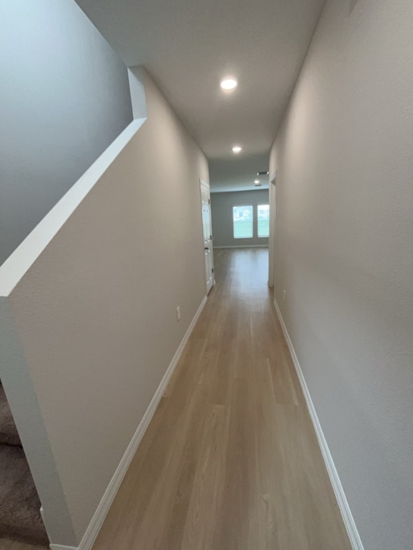 Building Photo - 4075 Gardenia Ave