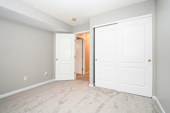 Building Photo - 1624 Ashley Ct