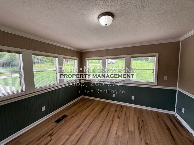 Building Photo - 2250 Woodby Rd