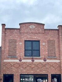 Building Photo - 56 1/2 Main St
