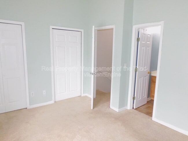 Building Photo - 144 Bridford Downs Dr