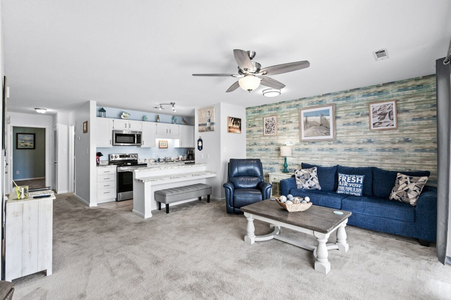 Building Photo - 208 Double Eagle Dr