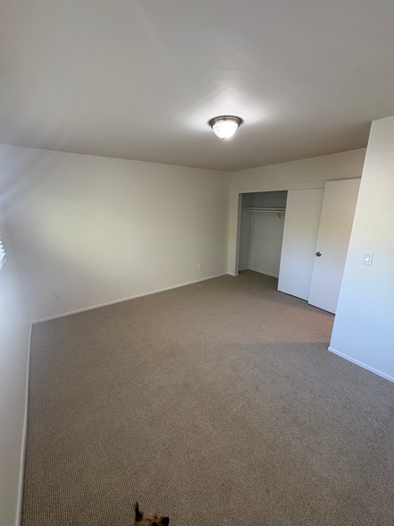 Building Photo - 521 E Arrellaga St