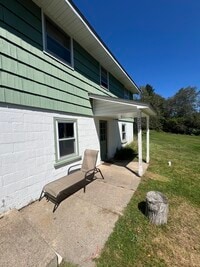 Building Photo - 1562 Prospect St