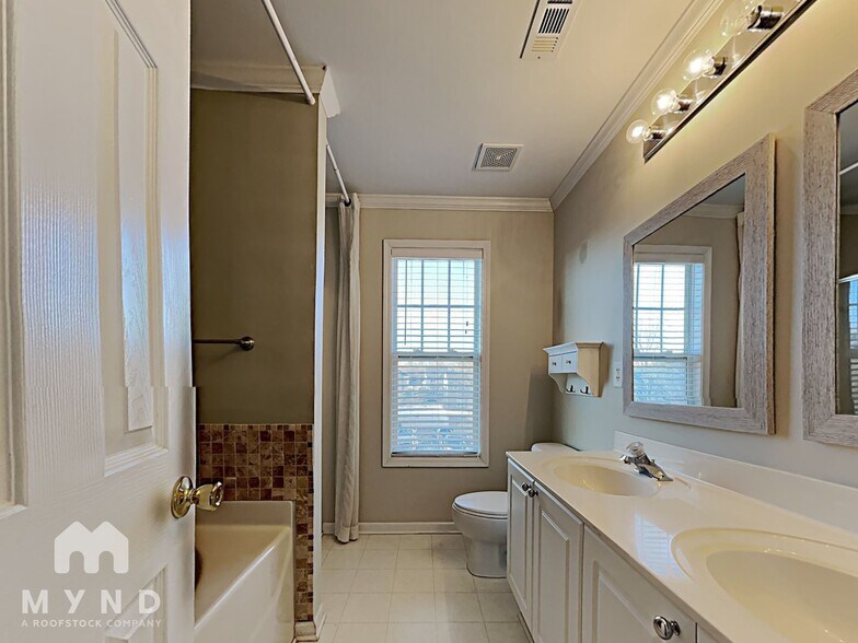Building Photo - 7503 Prairie Rose Ln