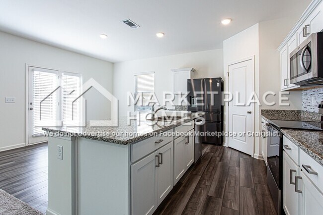 Building Photo - 1086 Feldman Chase