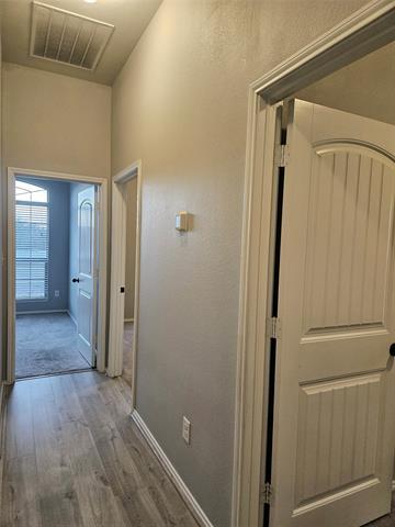 Building Photo - 312 Portland Ct