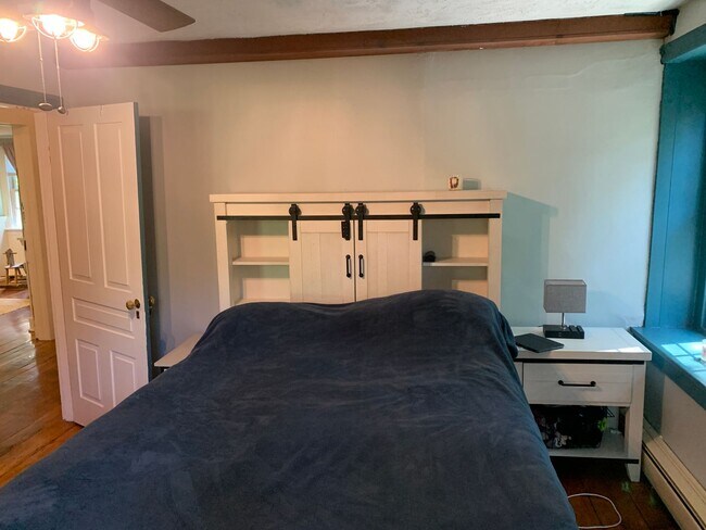 Building Photo - THREE BEDROOM FARMHOUSE in Southern Lehigh...