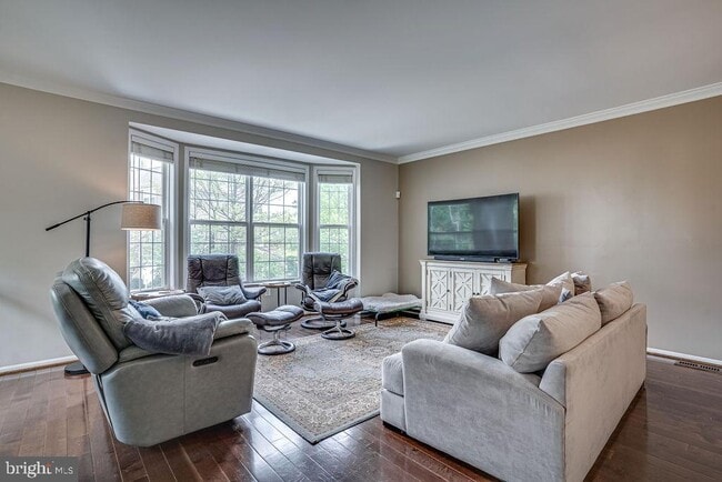 Building Photo - 5736 Governors Pond Cir