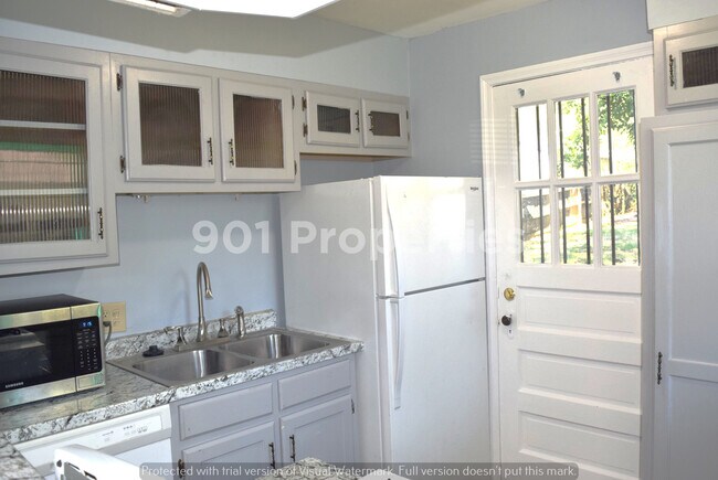 Building Photo - 3610 Marion Ave