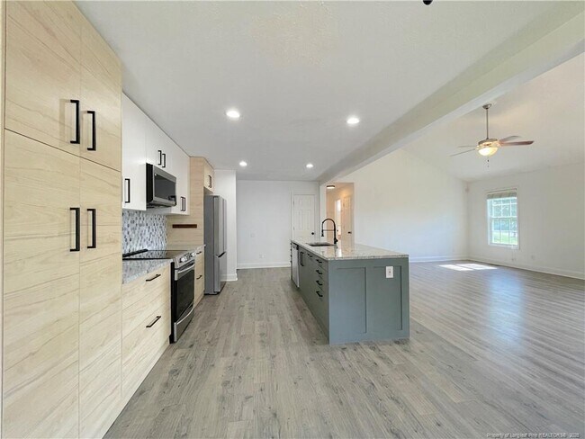 Building Photo - 29 Tory Ct
