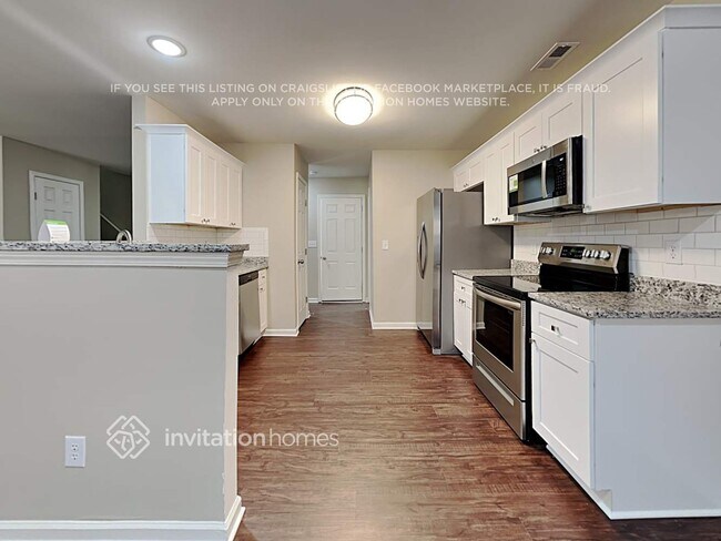 Building Photo - 203 Kinnley Ct