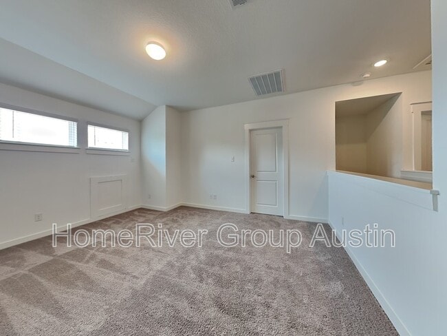 Building Photo - 17202 Leafroller Dr