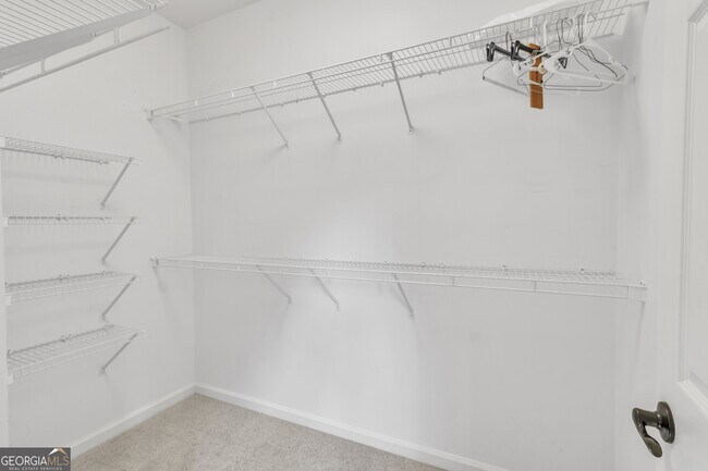 Building Photo - 320 Rissington Psge