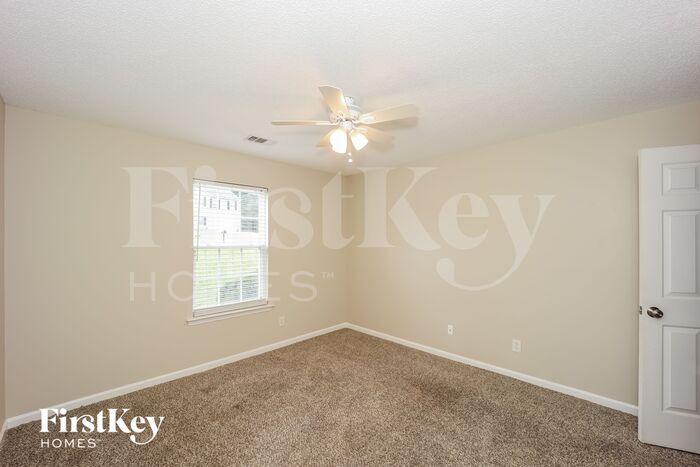 Building Photo - 272 Windriver Trail