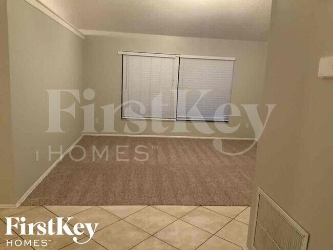 Building Photo - 8142 Bright Meadow Dr