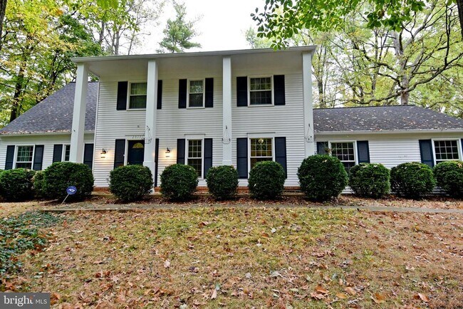 Building Photo - 2017 Soapstone Dr