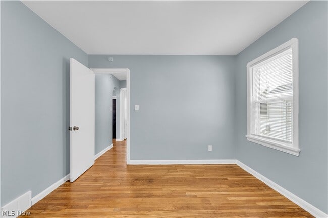 Building Photo - 5176 Joseph St