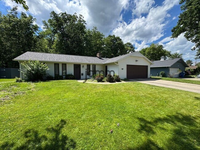 Building Photo - 5250 Mills Creek Ln