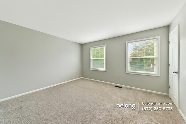 Building Photo - 434 Hunters Way