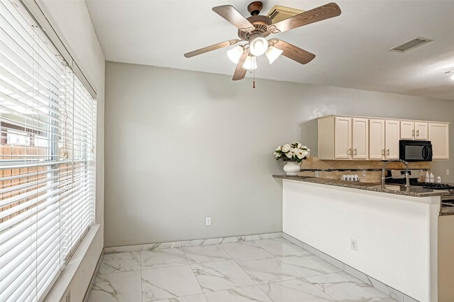 Building Photo - 19443 Maywood Falls Cir