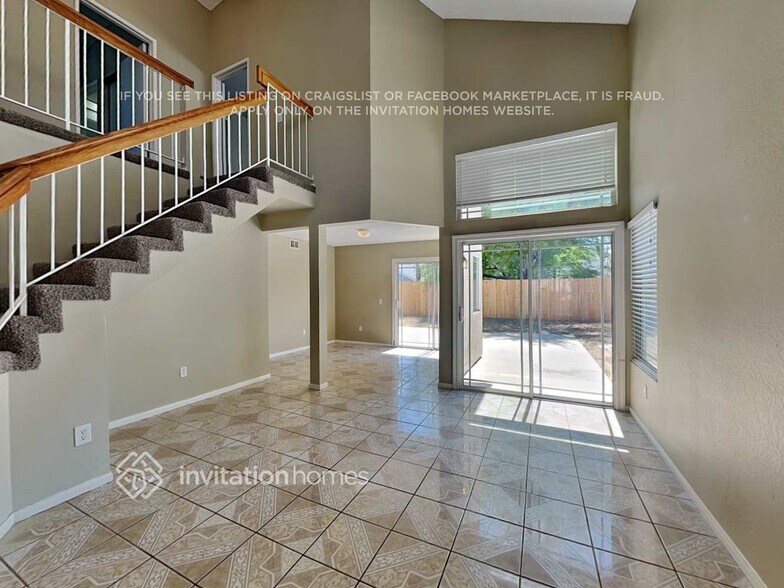 Building Photo - 13093 Pawnee Dr